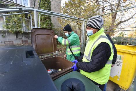 Brigada reciclării: În fiecare zi, orădenii care nu aruncă deşeurile corect riscă sancţiuni de la Poliţia Locală (FOTO)