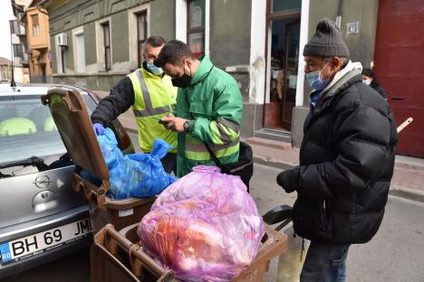 Tu cum arunci gunoiul? Primăria Oradea anunță că reia controalele din pubele și nu va mai da avertismente, ci direct amenzi!