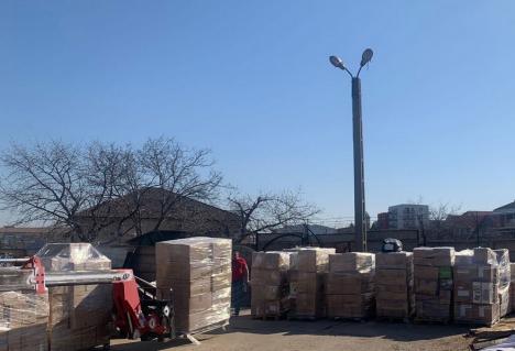 Primul convoi cu ajutoare din Bihor a plecat spre orașul ucrainean Ivano-Frankivsk, cu bunuri colectate din peste 50 de localități (FOTO)