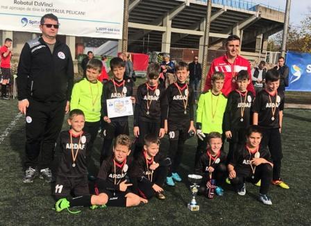 Tinerii fotbalişti de la Viitorul Oradea au câştigat faza judeţeană a competiţiei dotate cu Trofeul „Gheorghe Ola”