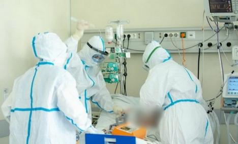 Criza Covid în Bihor: Două noi decese în Spitalul Municipal din Oradea şi alte 48 de persoane diagnosticate cu acest virus