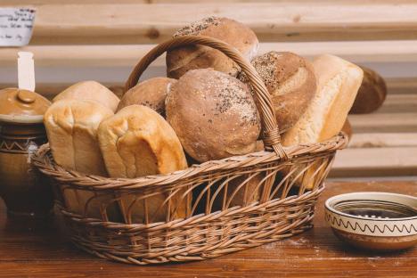 „Oradea donează o pâine”: 150 de pâini, pregătite pentru orădeni