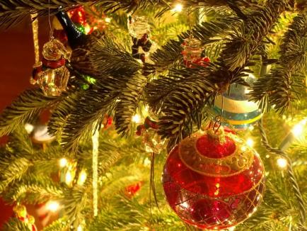 Crăciun fericit! Care sunt tradiţiile, superstiţiile, dar şi restricţiile în prima zi a Crăciunului