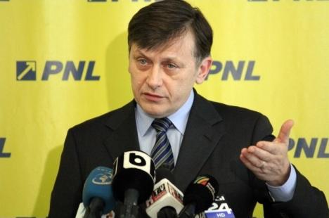 Anunţ şoc: Crin Antonescu nu va mai candida la prezidenţiale