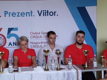 Echipele de polo de la CS Crişul Oradea şi-au adjudecat în acest sezon trei titluri naţionale şi un loc III