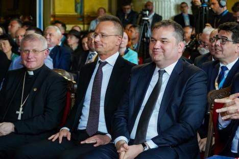Szijjártó invită firmele din Bihor să profite de investițiile chineze din Ungaria. Despre sancțiunile UE contra Rusiei: „Ne-am împușcat în picior” (FOTO)