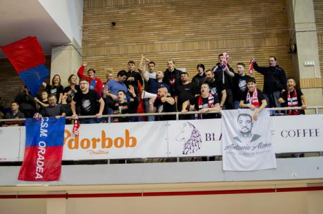 Din nou pe locul 1! Baschetbaliştii orădeni au câştigat cu 75-60 meciul cu Sibiul! (FOTO)