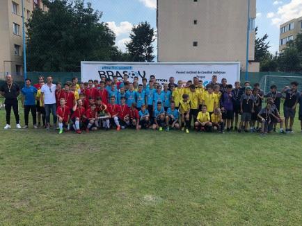 Echipele clubului CSM Oradea au fost protagonistele ediţiei din acest an ale Braşov Cup la fotbal