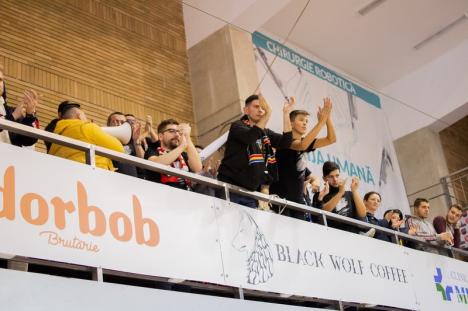 O nouă victorie în faţa rivalilor de la Cluj! CSM CSU Oradea - U BT: 80-75 (FOTO)