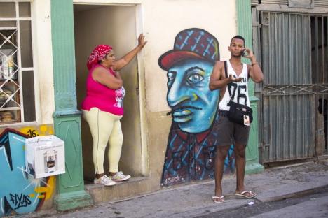 Excursie virtuală. Fotograful Remus Toderici le-a arătat orădenilor cum e în Cuba (FOTO)