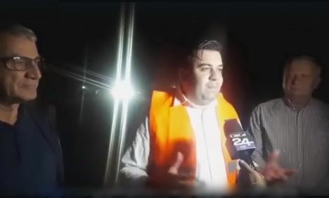 PSD sub clar de lună: Ministrul Transporturilor, în vizită nocturnă pe autostrada din Bihor, „un şantier pe care vin să mă relaxez' (VIDEO)