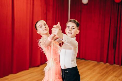 Poftiți la dans! Campionatul național de dans sportiv se ține la Oradea