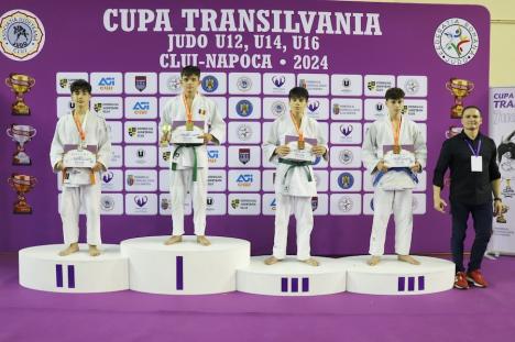 Judoka de la LPS – Champions Oradea au câştigat ediţia din acest an a Cupei Transilvania din Cluj (FOTO)