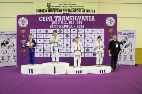 Judoka de la LPS – Champions Oradea au câştigat ediţia din acest an a Cupei Transilvania din Cluj (FOTO)