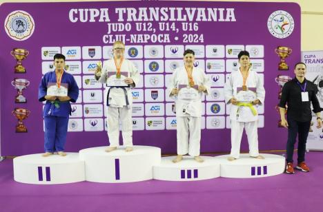 Judoka de la LPS – Champions Oradea au câştigat ediţia din acest an a Cupei Transilvania din Cluj (FOTO)