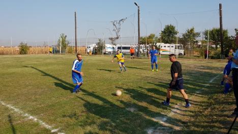 Deţinuţii din mai multe judeţe s-au întrecut la fotbal: Orădenii, pe locul II (FOTO / VIDEO)