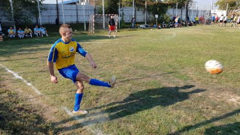 Deţinuţii din mai multe judeţe s-au întrecut la fotbal: Orădenii, pe locul II (FOTO / VIDEO)