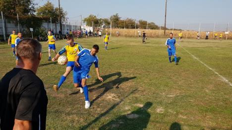 Deţinuţii din mai multe judeţe s-au întrecut la fotbal: Orădenii, pe locul II (FOTO / VIDEO)