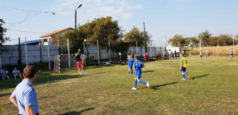 Deţinuţii din mai multe judeţe s-au întrecut la fotbal: Orădenii, pe locul II (FOTO / VIDEO)