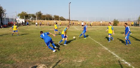 Deţinuţii din mai multe judeţe s-au întrecut la fotbal: Orădenii, pe locul II (FOTO / VIDEO)