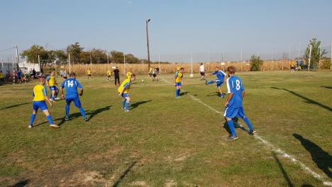 Deţinuţii din mai multe judeţe s-au întrecut la fotbal: Orădenii, pe locul II (FOTO / VIDEO)