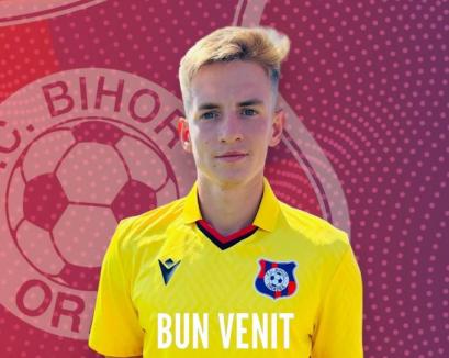 FC Bihor l-a transferat pe Robert Curescu de la Poli Timişoara