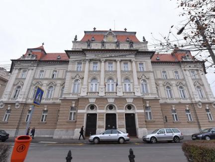 Curtea de Apel Oradea, ”foarte eficientă” în rapoarte, dar săracă în comunicare