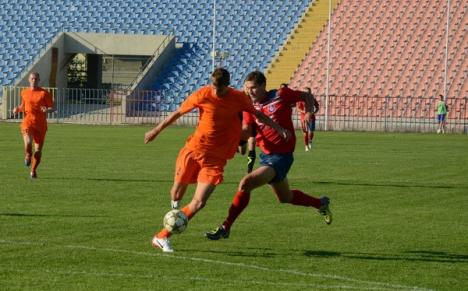 Niculescu a debutat "acasă" cu victorie: FC Bihor a bătut Luceafărul cu 2-1 (FOTO)