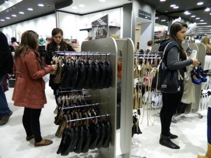 Start la cumpărături: S-a deschis primul magazin New Look din Oradea (FOTO)