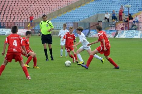 Juniorii D de la FC Bihor au cedat cu 1-5 primul joc din turneul zonal al Campionatului Naţional (FOTO)