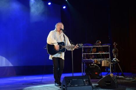 Puhoi de lume la concertul lui Ştefan Hruşcă (FOTO)