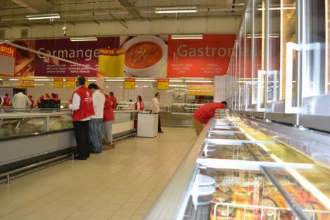 Real nu mai locuieşte aici! Auchan deschide la Oradea cel de-al 14-lea magazin, prin care promite cele mai mici preţuri (FOTO)