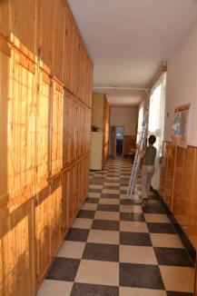 În Bihor, clasele zero sunt pregătite pentru începerea anului şcolar în procent de 90% 