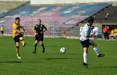 CS Oşorhei a învins liderul printr-un gol reuşit de Todea (FOTO)