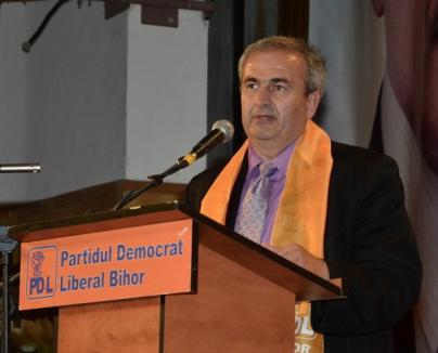 Lansarea candidaţilor PDL Bihor: entuziasm ca-n vremurile bune (FOTO)