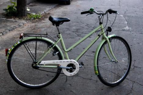 Oradea "bicicleşte" cu trei biciclete restaurate (FOTO)