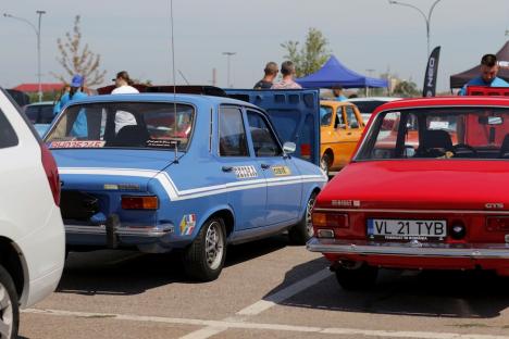 A cincea ediție a Dacia Varadinum: Peste 100 de autoturisme Dacia și Renault, expuse la Oradea (FOTO/VIDEO)