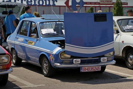 A cincea ediție a Dacia Varadinum: Peste 100 de autoturisme Dacia și Renault, expuse la Oradea (FOTO/VIDEO)