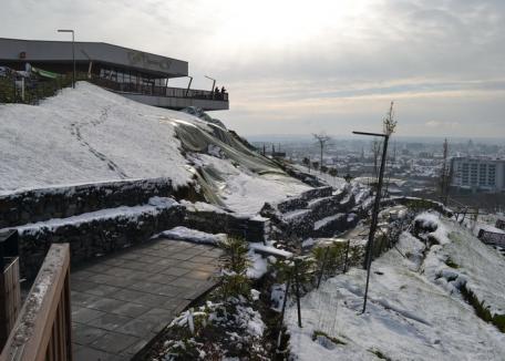 Investiţie de 1,9 milioane euro, distrusă: Dealul Ciuperca s-a prăbușit la prima ninsoare (FOTO/VIDEO)