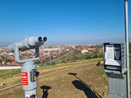 Un telescop amplasat ilegal în vârful dealului Ciuperca a fost dezafectat de Poliția Locală Oradea (FOTO / VIDEO)