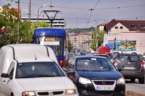 Deblocați Oradea! Disperați de haosul provocat de șantiere, orădenii cer Primăriei măsuri de fluidizare a traficului (FOTO)