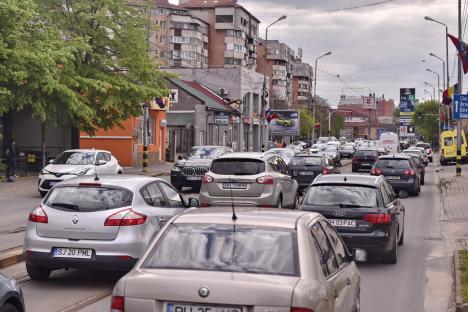 Deblocați Oradea! Disperați de haosul provocat de șantiere, orădenii cer Primăriei măsuri de fluidizare a traficului (FOTO)