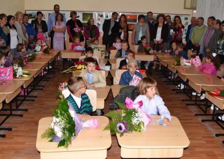 Şcolile bihorene îşi deschid porţile pentru părinţii care îşi înscriu copiii în clasa pregătitoare