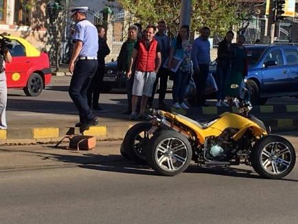 Doi tineri la spital, după ce au căzut de pe un ATV, pe Bulevardul Decebal (FOTO)