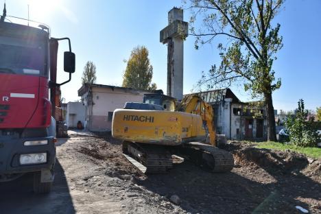 Gara Velența, demolată. În locul ei va fi construită o clădire nouă (FOTO/VIDEO)