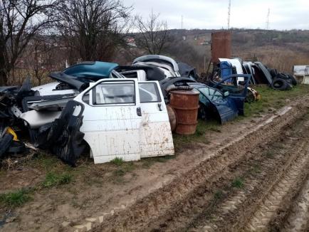 Încă două ateliere ilegale de dezmembrări auto, depistate de comisarii de mediu din Bihor. Ce amenzi au dat (FOTO)
