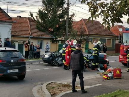 Accident grav în Oradea, pe Calea Bihorului: Unul dintre şoferi a decedat (VIDEO)
