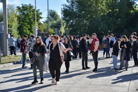 Universitatea din Oradea începe noul an cu un număr record de studenți și prima în țară la numărul specializărilor de masterat (FOTO)