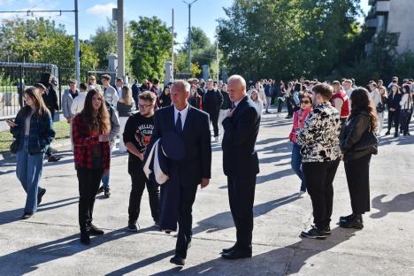 Universitatea din Oradea începe noul an cu un număr record de studenți și prima în țară la numărul specializărilor de masterat (FOTO)