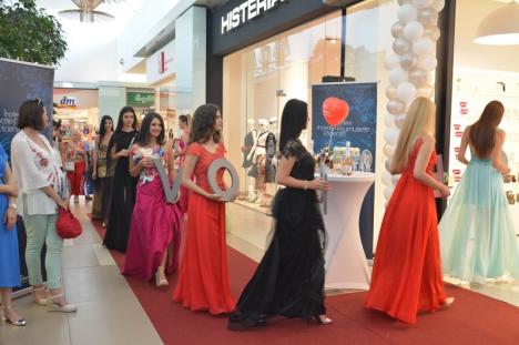 Gerovital, brandul nr. 1 în România, a deschis primul magazin în Oradea. Inaugurarea s-a făcut cu şampanie, o prezentare Eli Lăslean şi reduceri (FOTO)